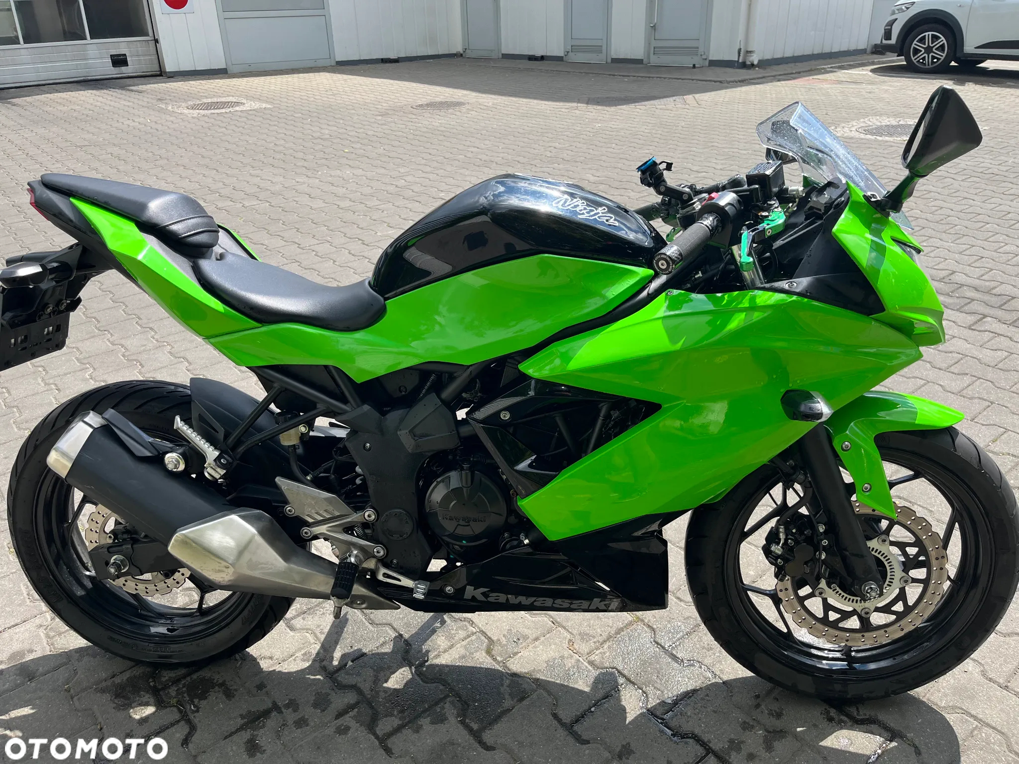 Kawasaki Ninja - 2