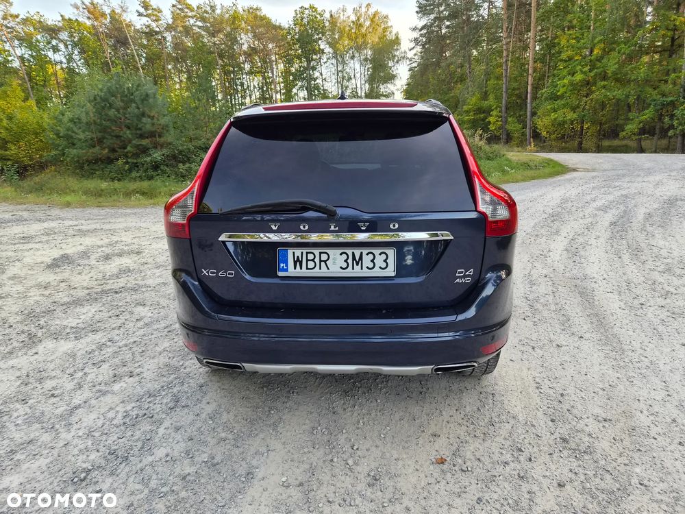 Volvo XC 60 2.4D AWD Momentum - 7