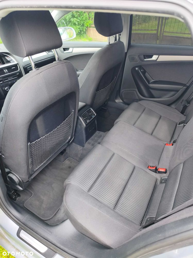 Audi A4 Avant - 6