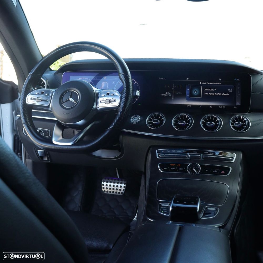 Mercedes-Benz E 300 d AMG Line - 16