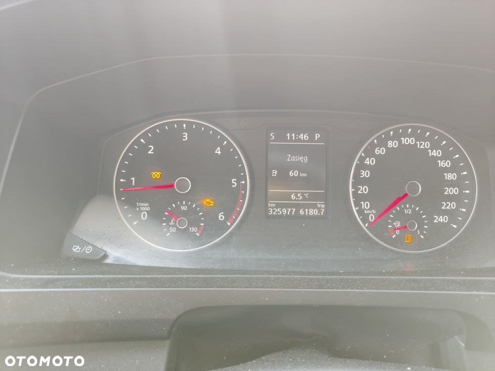 Volkswagen Caravelle 2.0 TDI L1 Comfortline DSG - 3