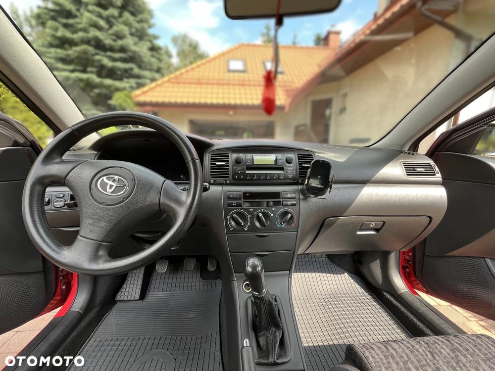 Toyota Corolla - 5