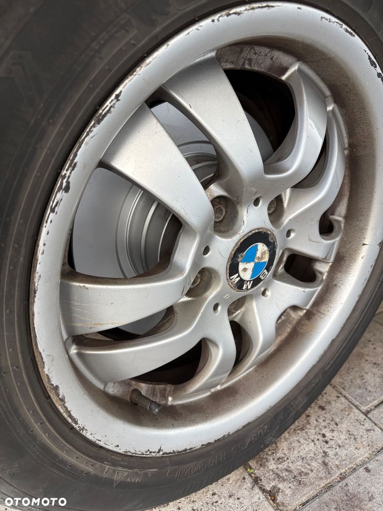 BMW Seria 3 320i - 16