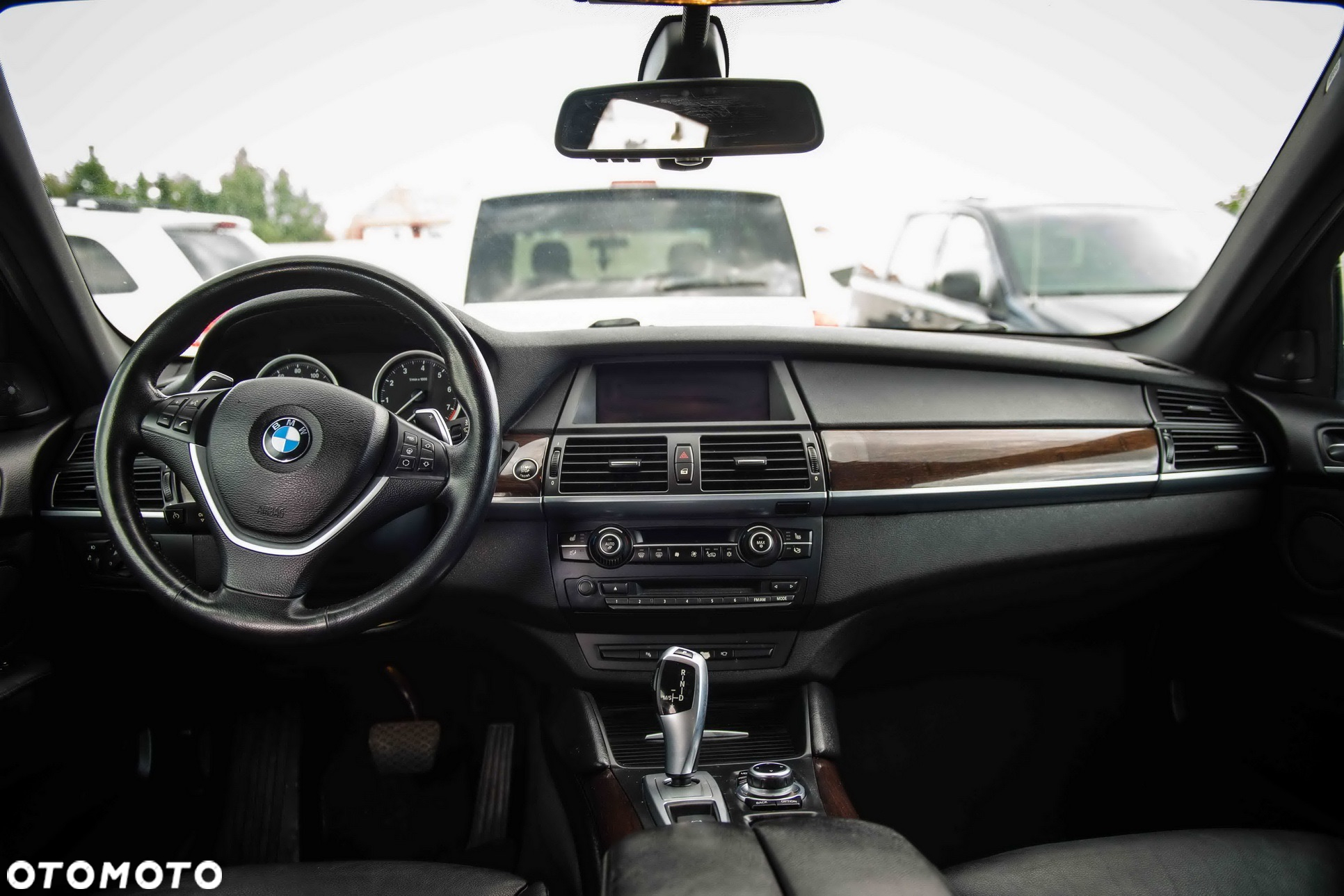 BMW X6 xDrive50i - 21
