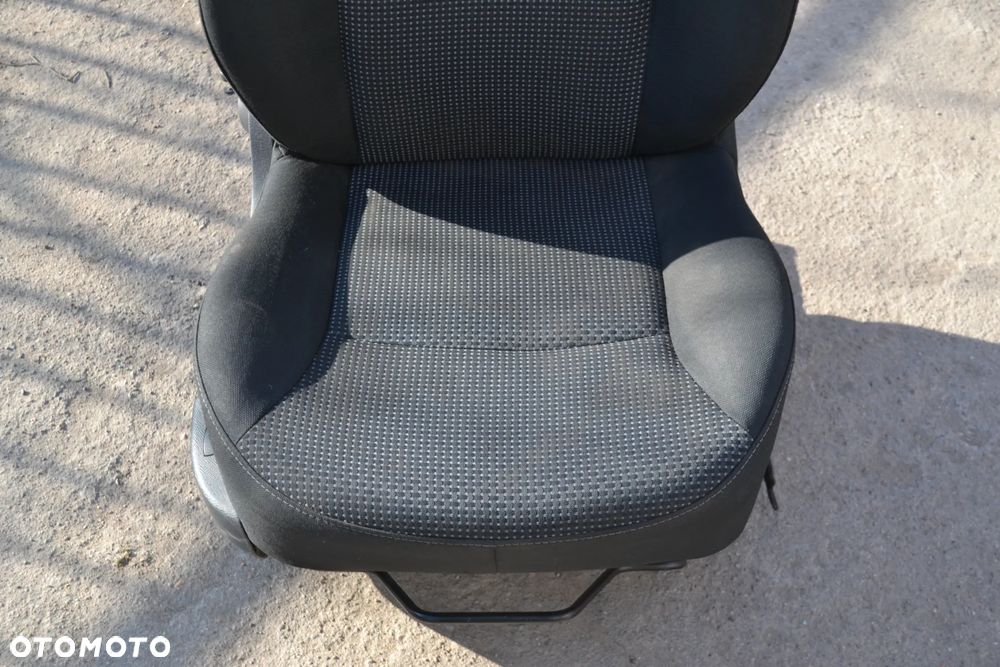 MERCEDES CITAN W415 RENAULT KANGOO FOTEL PRAWY PASAŻERA PODGRZEWANY POMORSKIE - 7