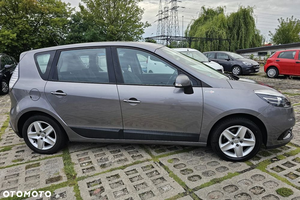 Renault Scenic 1.6 16V TomTom Edition - 4