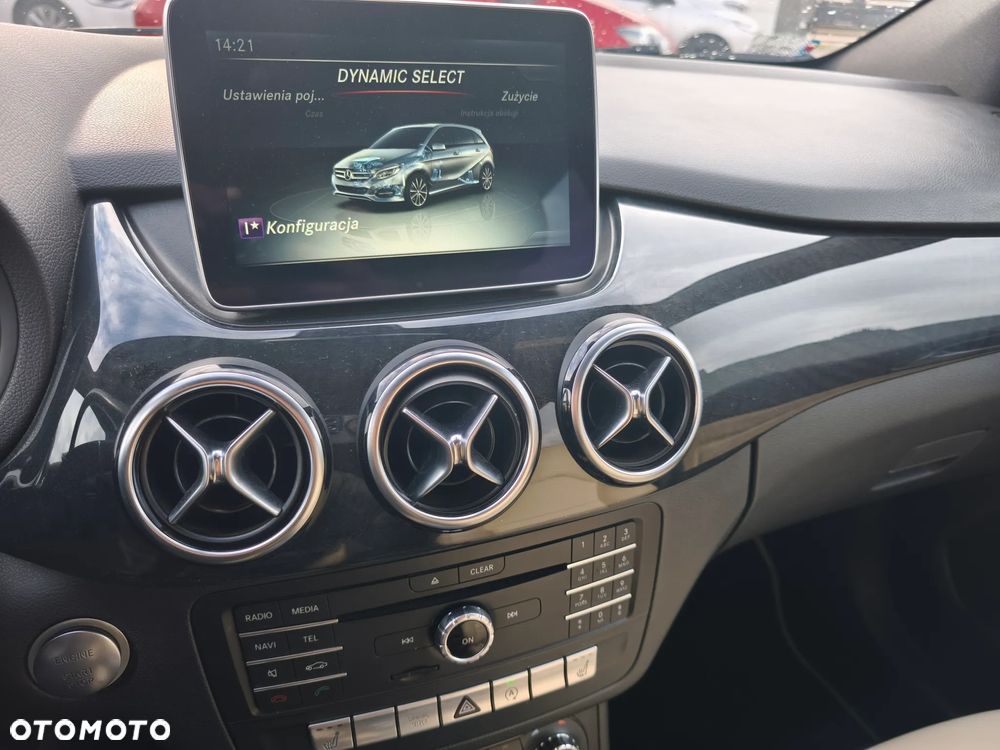 Mercedes-Benz Klasa B 180 7G-DCT - 10