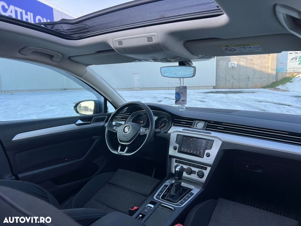 Volkswagen Passat 2.0 TDI DSG (BlueMotion Technology) Comfortline - 32