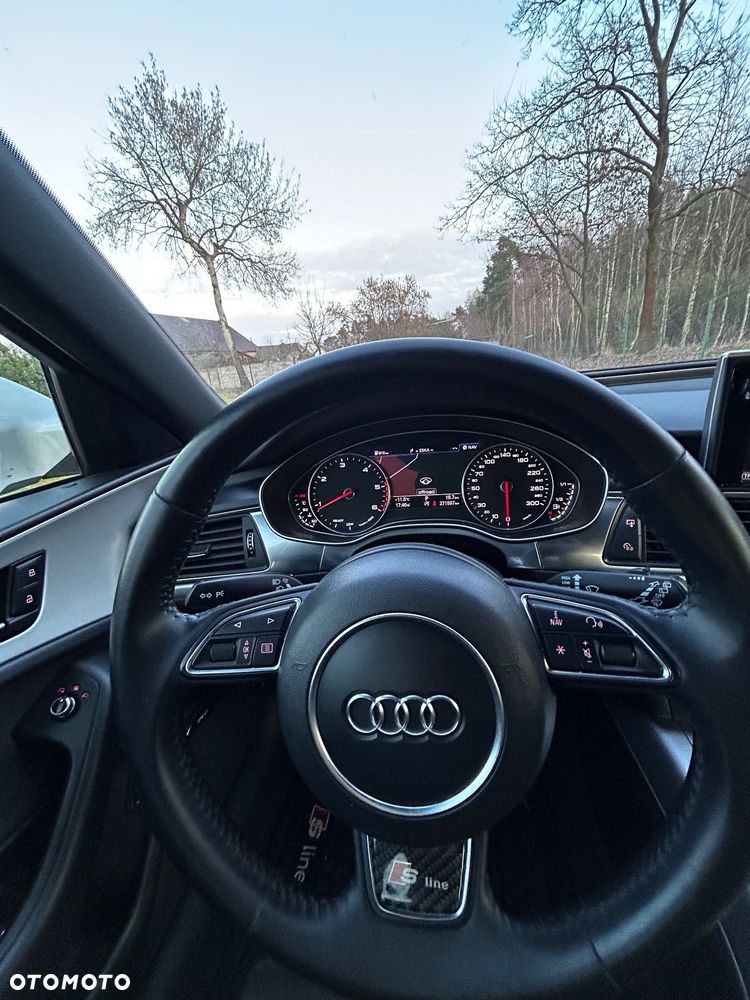 Audi A6 Avant 2.0 TDI Ultra S tronic - 15