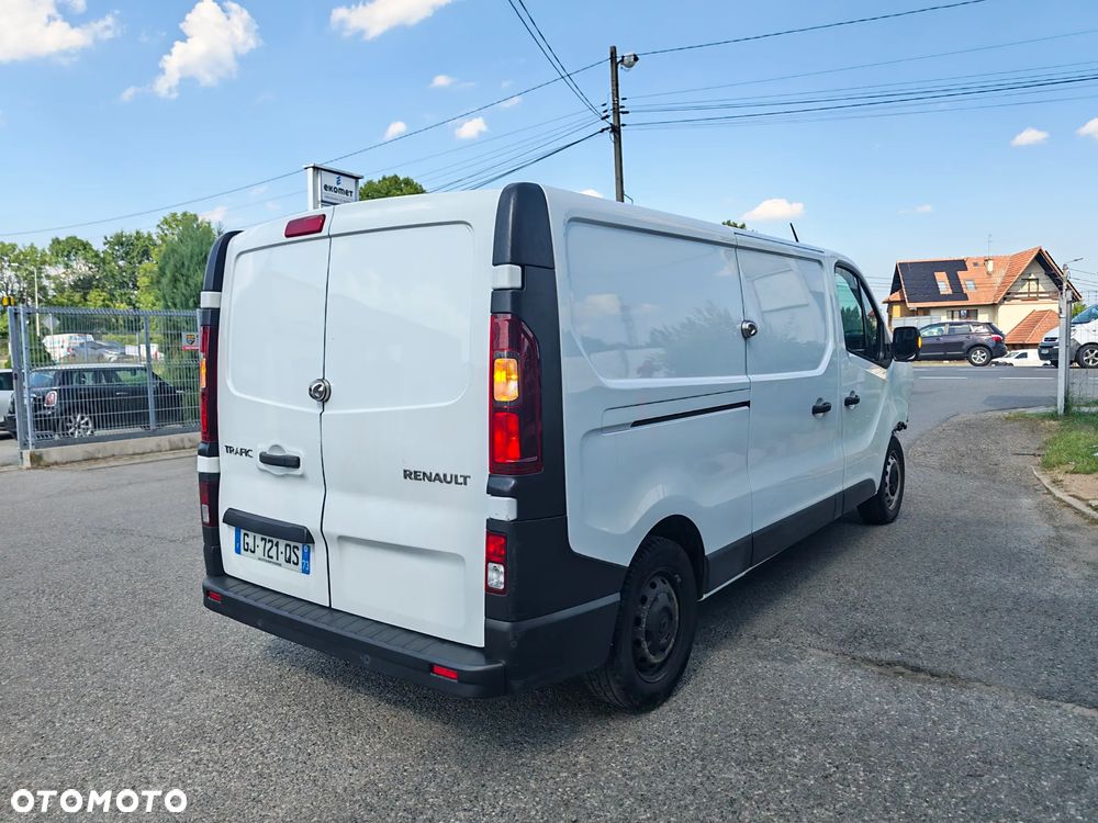 Renault TRAFIC - 10