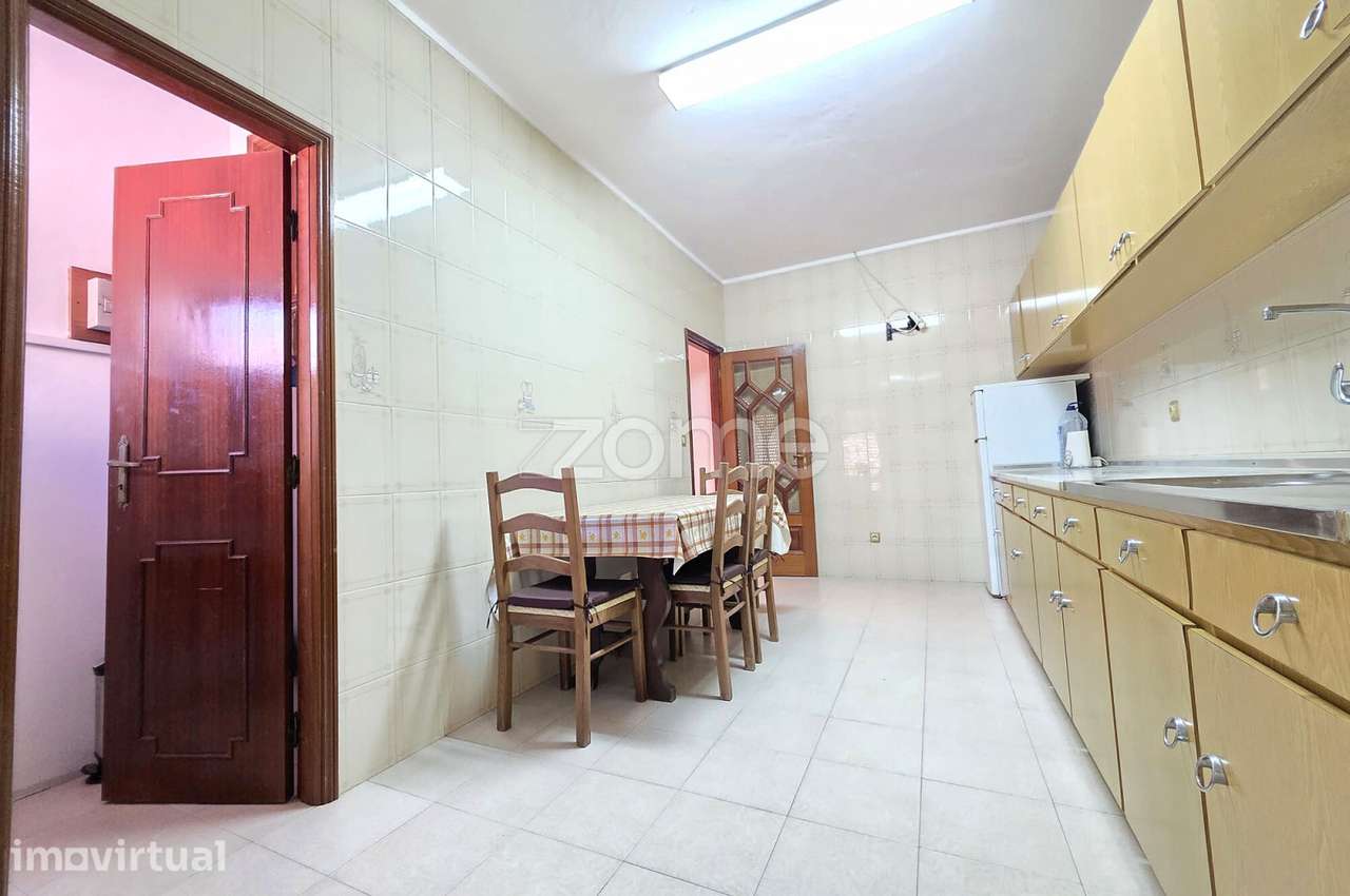 Moradia T3 pronta a habitar, com logradouro e garagem em Ancede/Baião - Grande imagem: 5/50