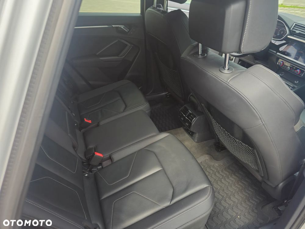 Audi Q3 45 TFSI Quattro S Line S tronic - 12