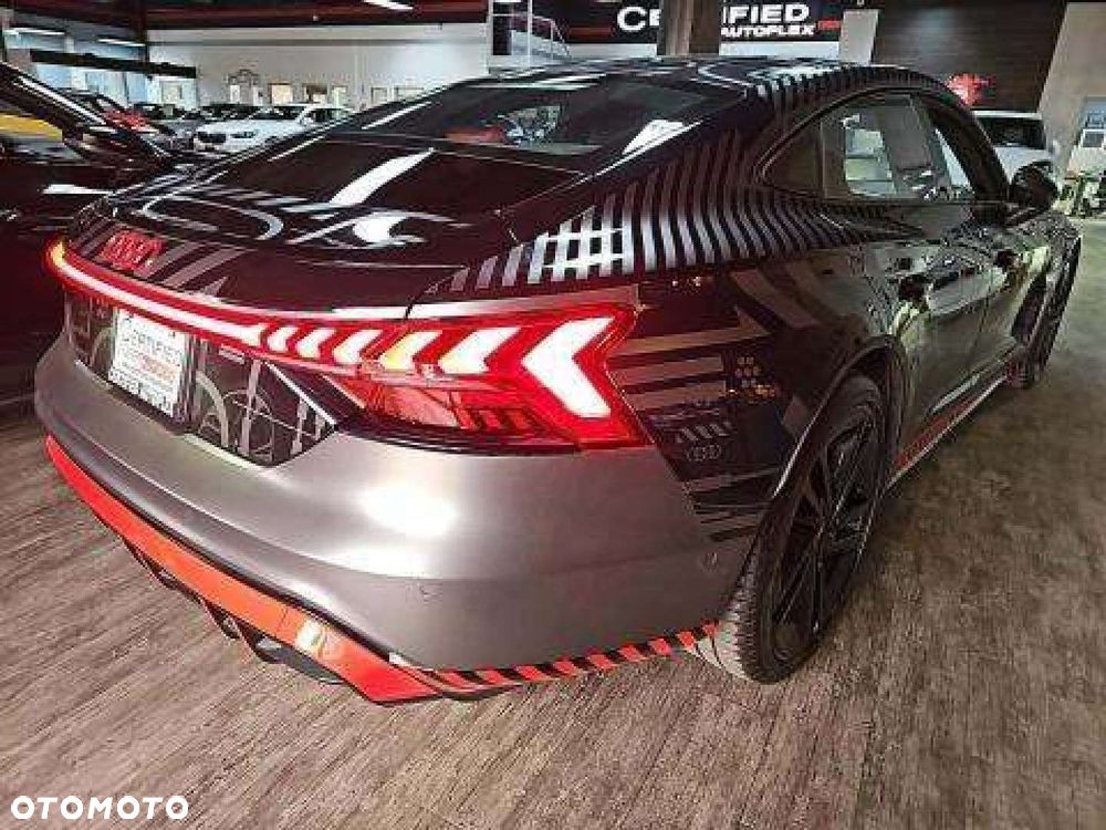 Audi RS e-tron GT - 4