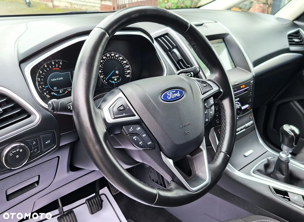 Ford S-Max 2.0 TDCi Titanium - 27
