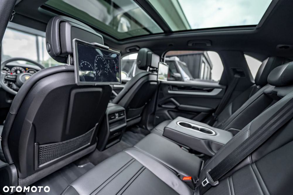 Porsche Cayenne E-Hybrid PHEV - 37
