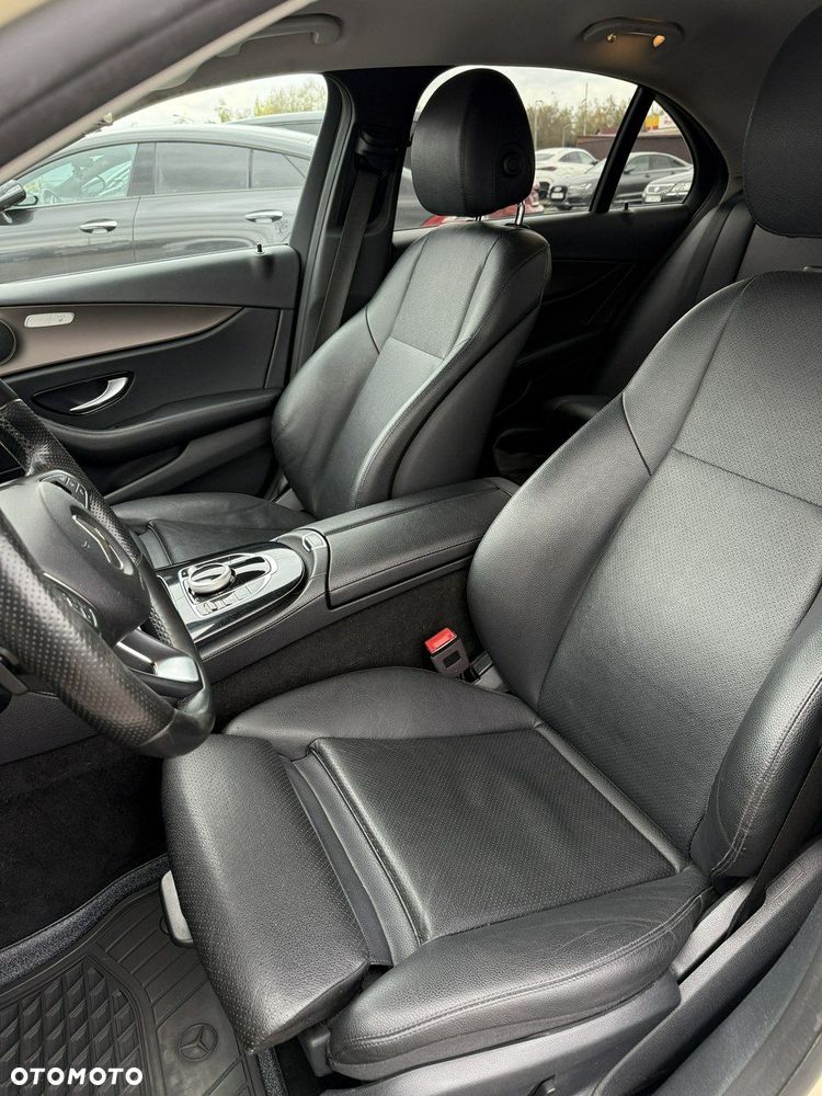 Mercedes-Benz Klasa E 200 d 9G-TRONIC - 15