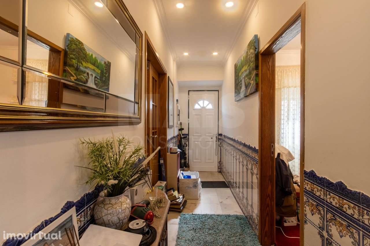 Moradia de dois pisos T5 118m2  renovada no Cadaval - Grande imagem: 2/25