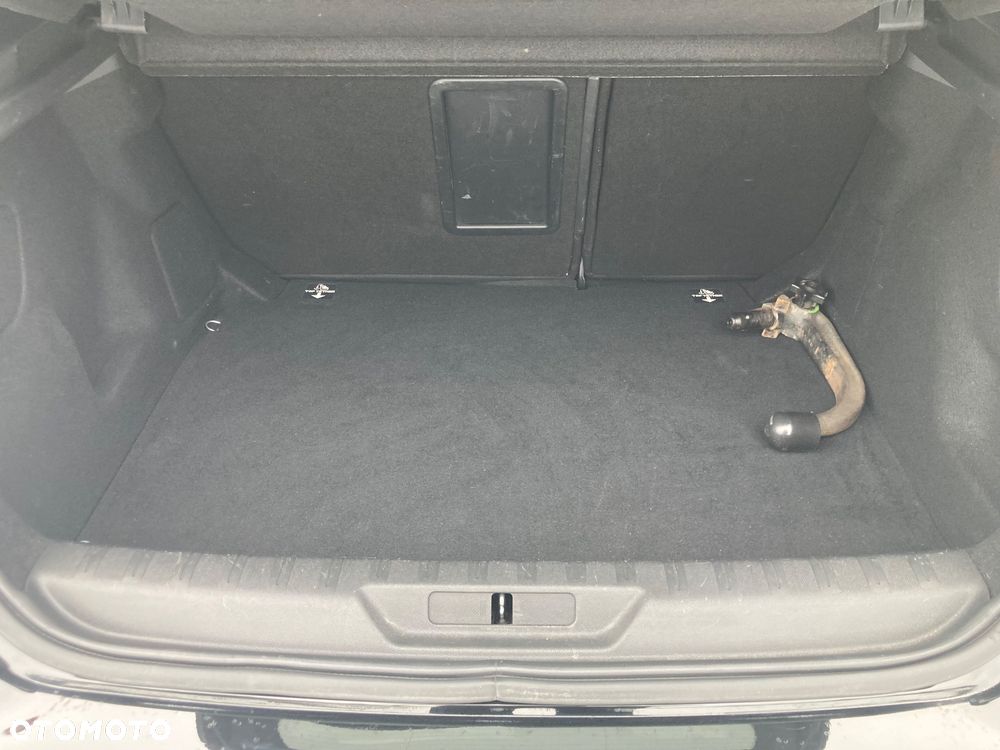 Peugeot 308 1.6 e-THP GT S&S - 25