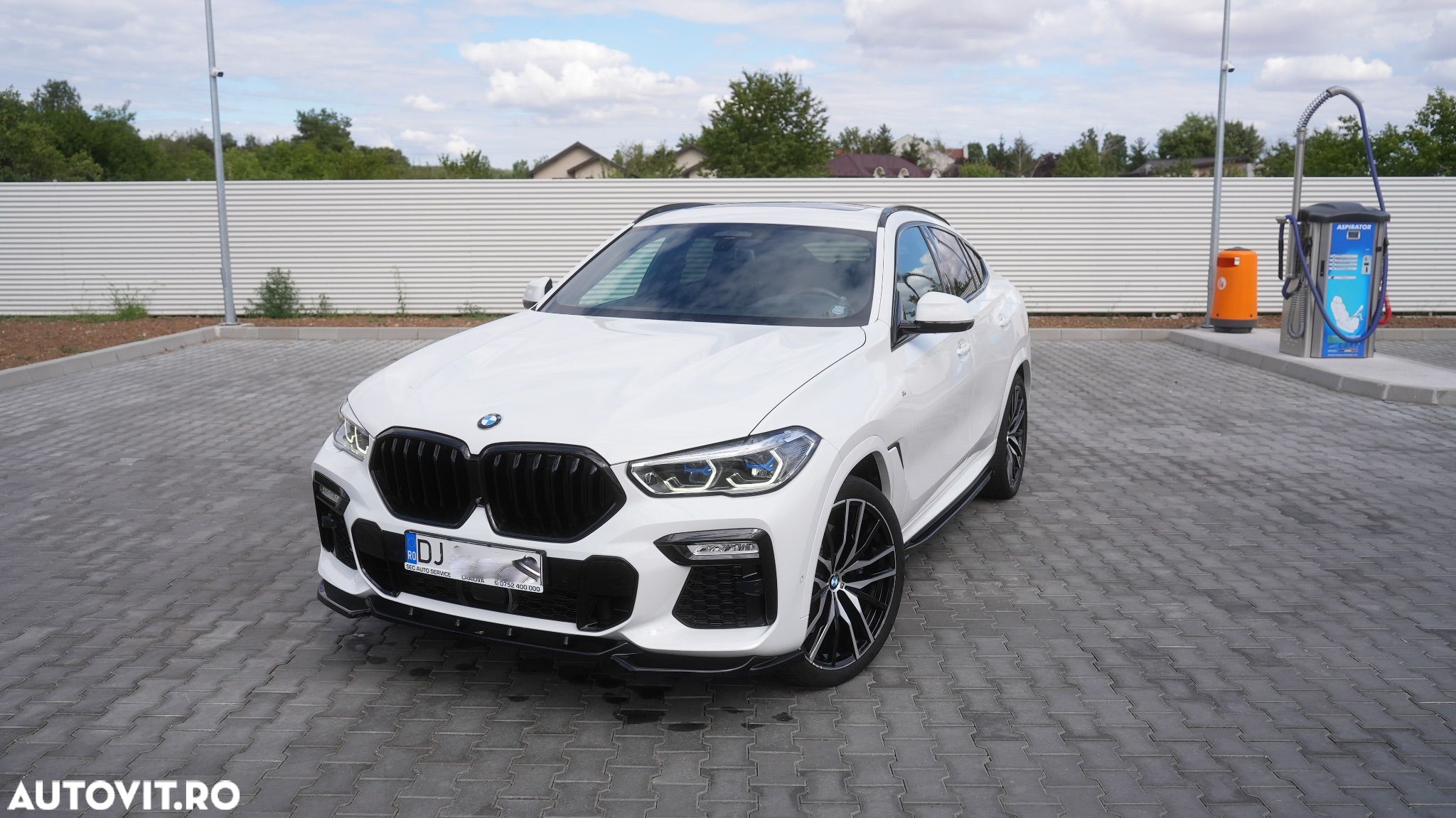 BMW X6 xDrive30d - 1