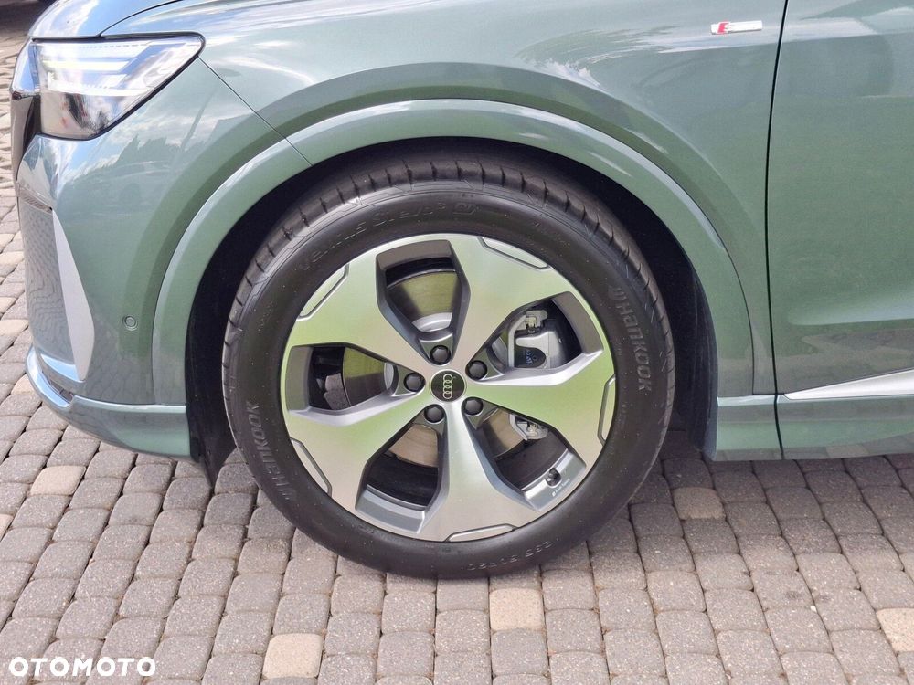 Audi Q4 Sportback e-tron - 9