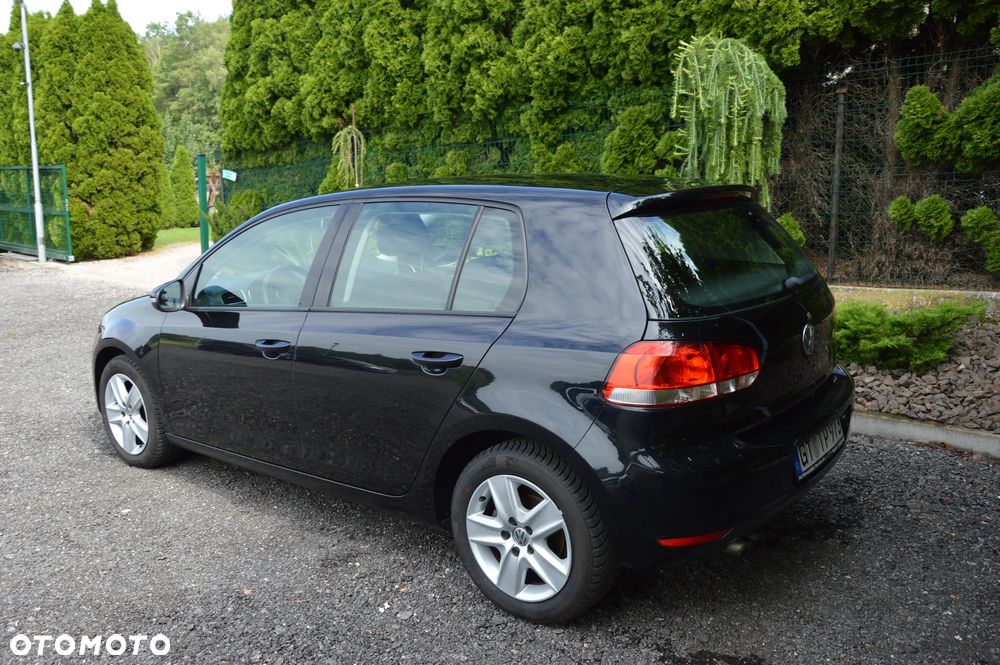 Volkswagen Golf - 13