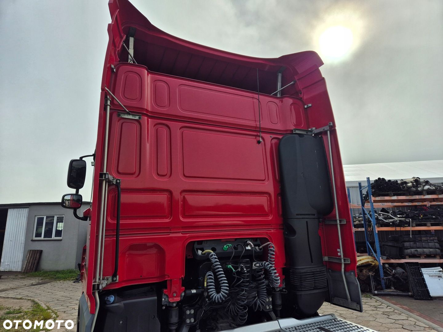 KABINA KOMPLETNA DAF XF 106 EURO6 SPACE CAB MANUAL - 4