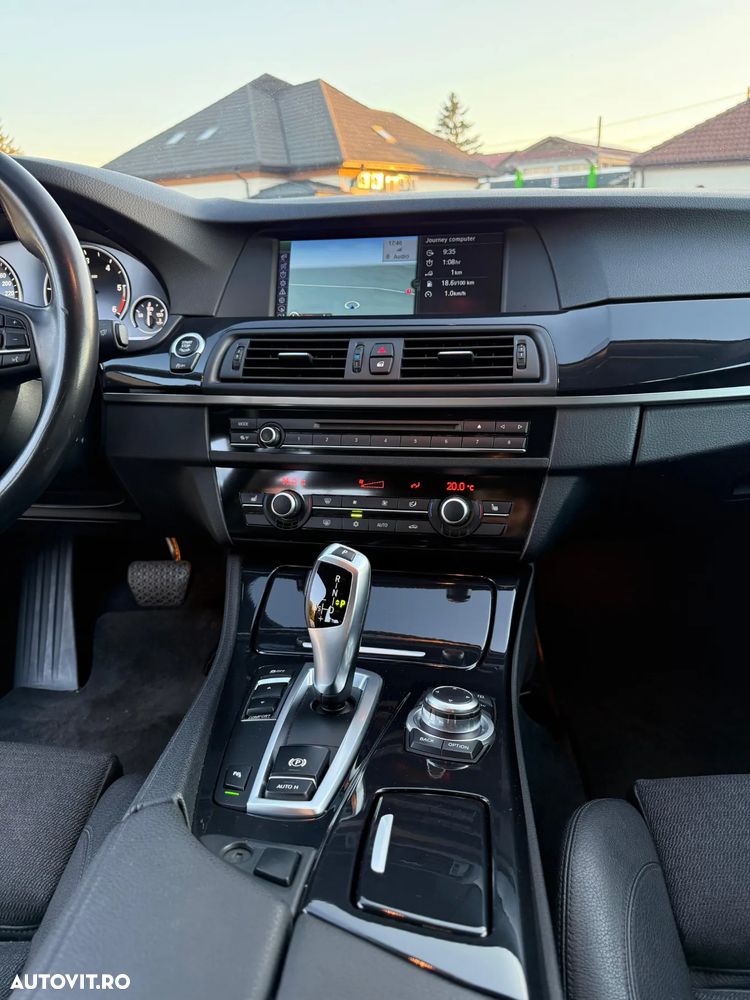 BMW Seria 5 520d Touring Aut. - 8