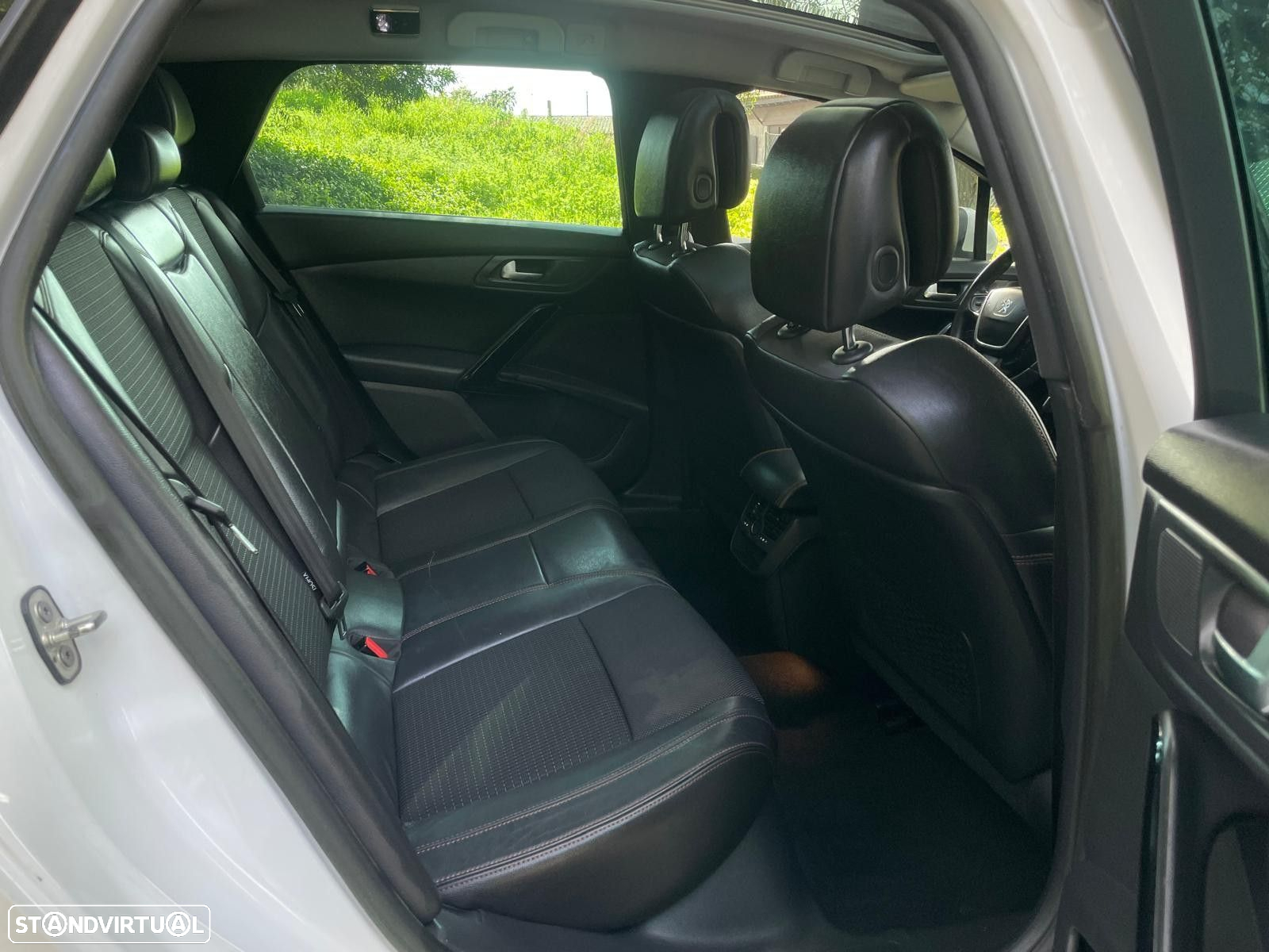 Peugeot 508 RXH 2.0 HDi Hybrid4 Limited Edition 2-Tronic - 32