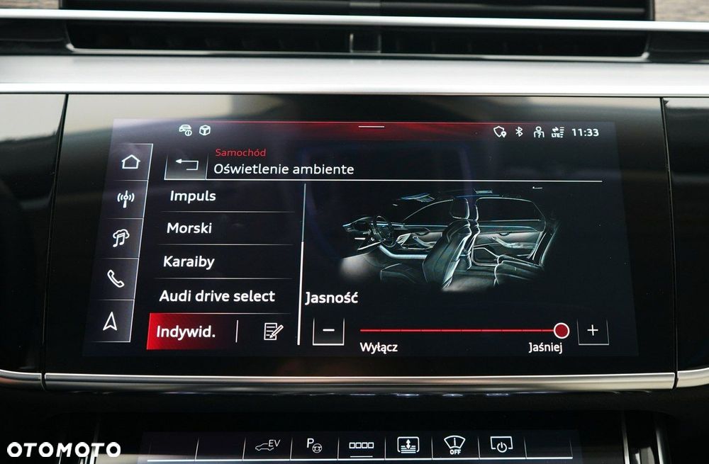 Audi A8 - 40