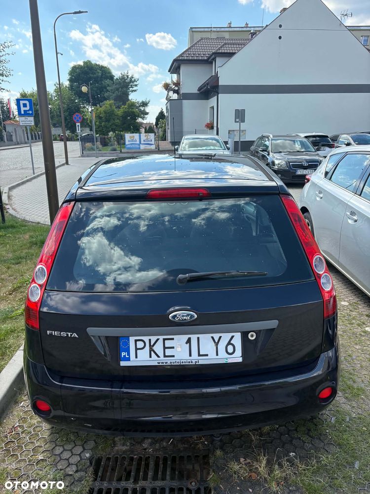 Ford Fiesta - 5