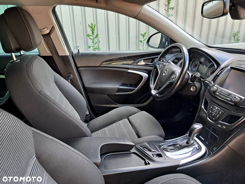 Opel Insignia 2.0 CDTI automatik Business Innovation - 32