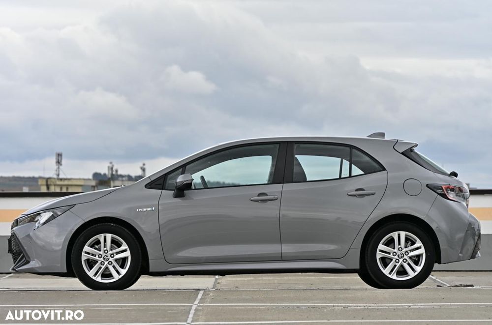 Toyota Corolla 1.8 Hybrid Business Edition - 7