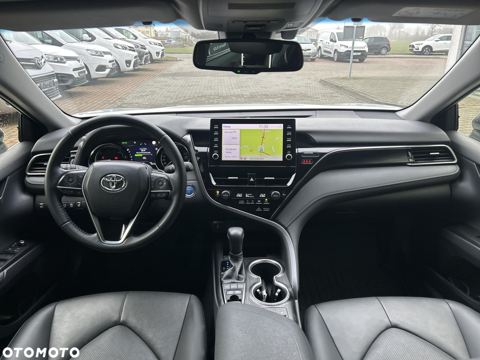 Toyota Camry - 20