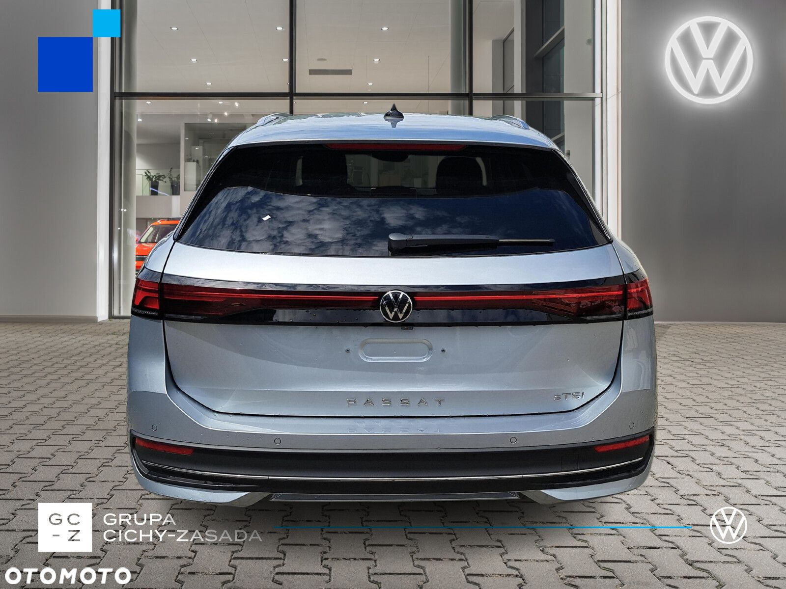 Volkswagen Passat - 4