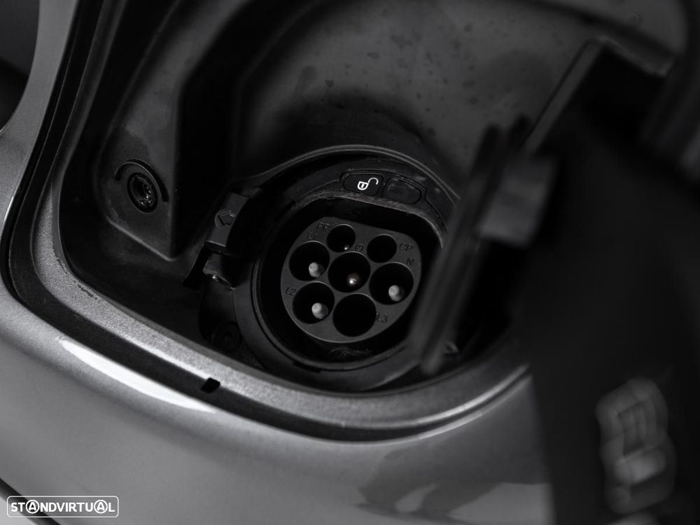 Mercedes-Benz C 300 de AMG Line - 15