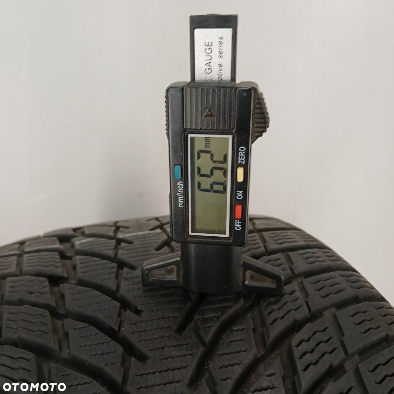 225/40R18 92V Nokian WR Snowproof P 6mm 2021r 85258 - 3