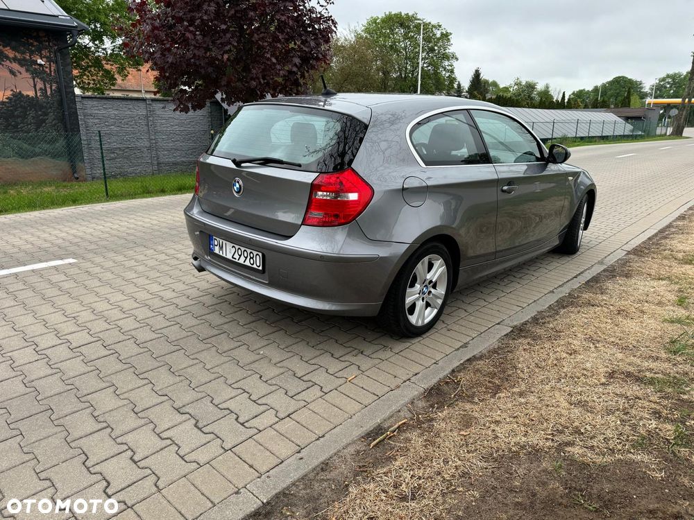 BMW Seria 1 118d - 14