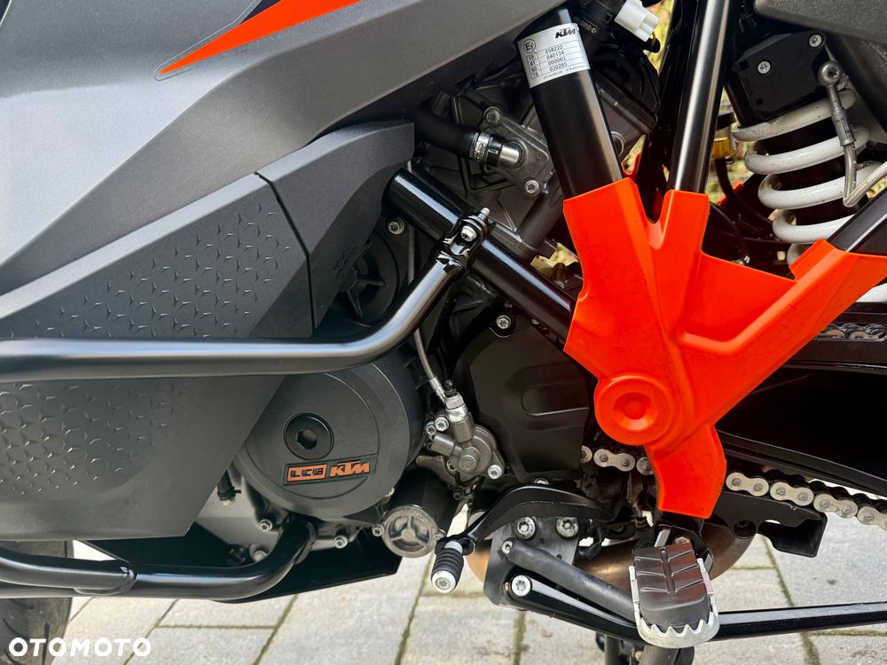 KTM Super Adventure - 22