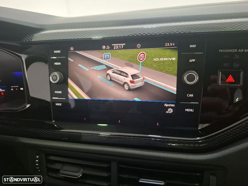 VW Polo 1.0 TSI Urban DSG - 22