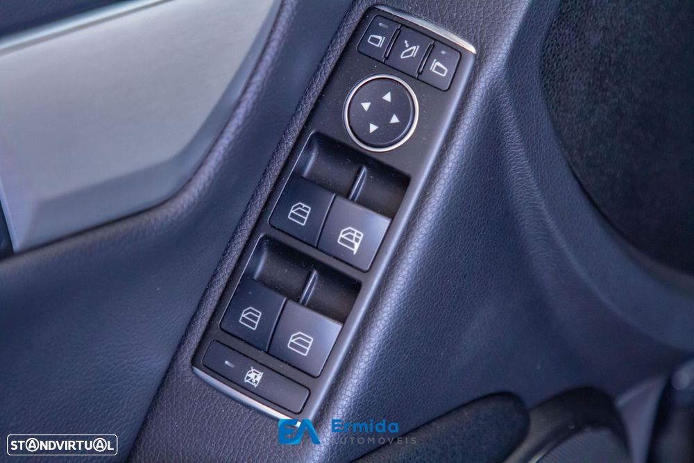 Mercedes-Benz C 220 - 40