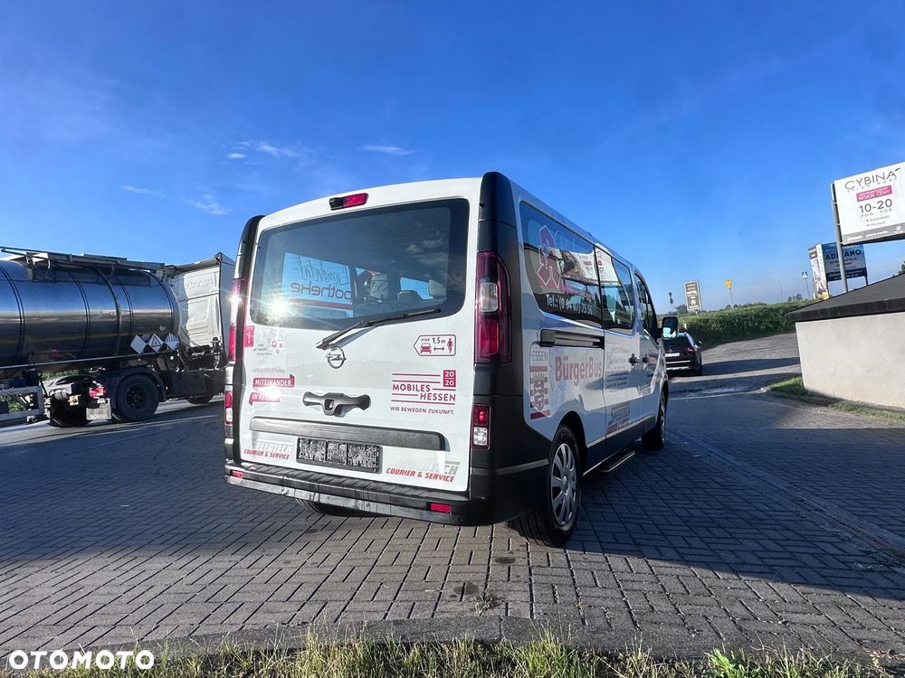Opel Vivaro L2H1 2,9t Elegance - 4