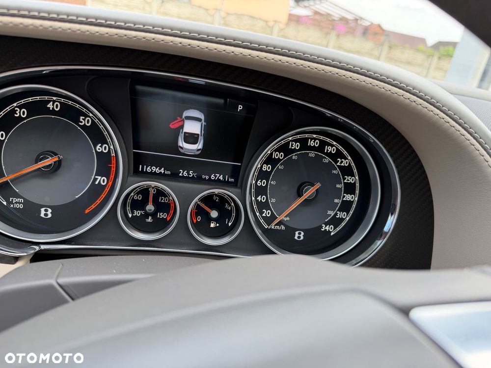Bentley Continental GT - 10