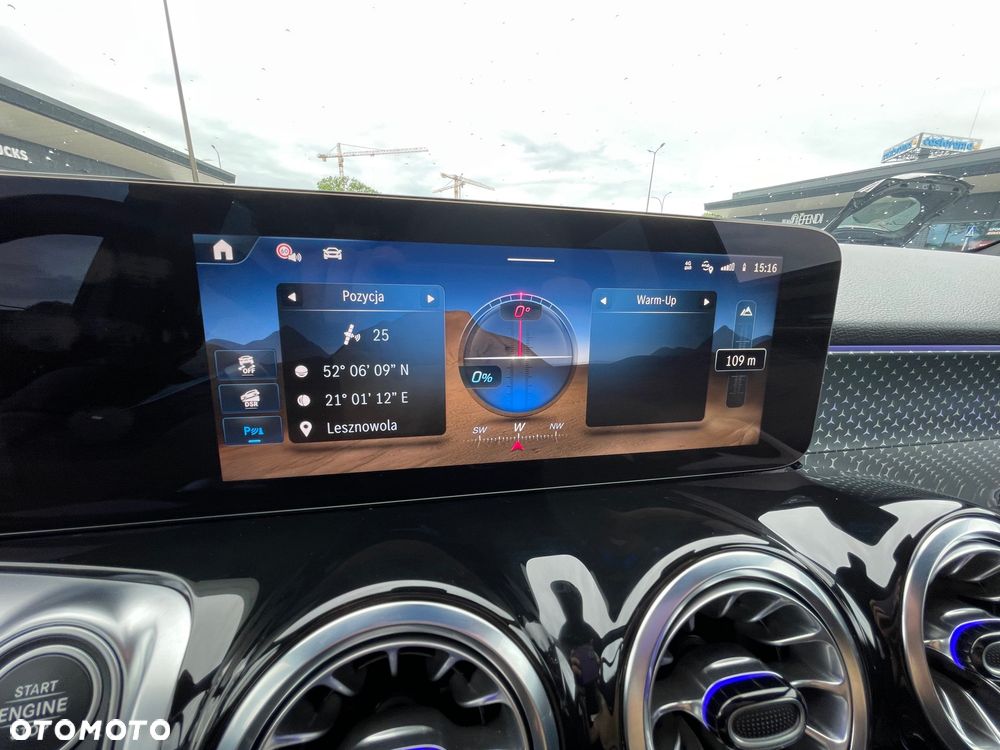 Mercedes-Benz GLB 200 d AMG Line 8G-DCT - 31