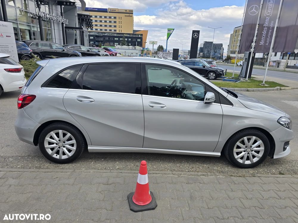 Mercedes-Benz B 180 - 3