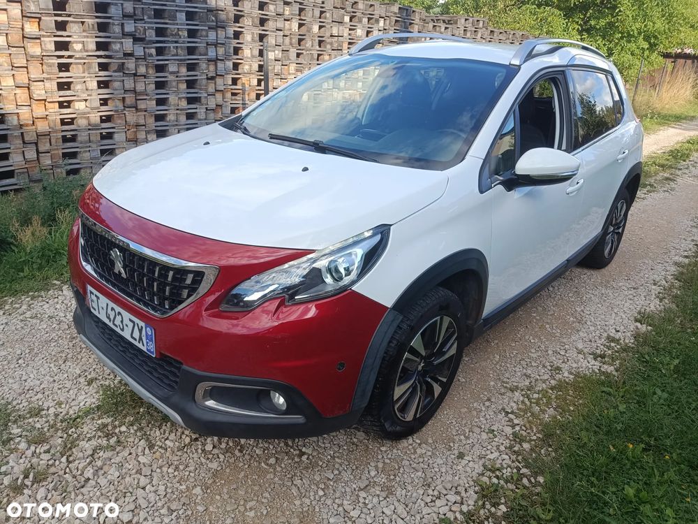 Peugeot 2008 1.6 BlueHDi Allure - 4