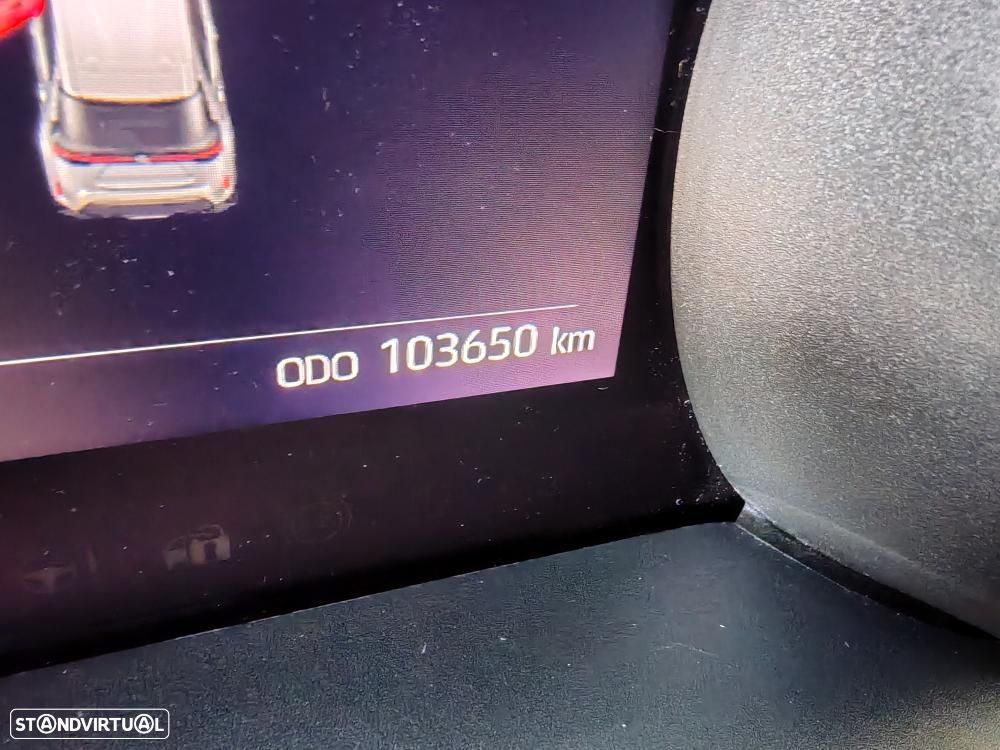Toyota Yaris Cross 1.5 HDF Comfort Plus - 18