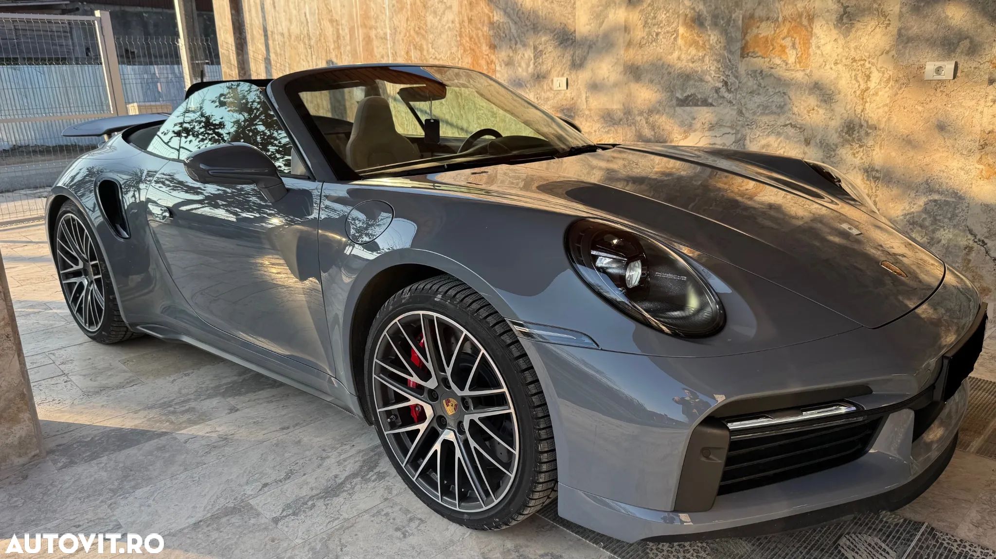 Porsche 911 Turbo PDK - 1