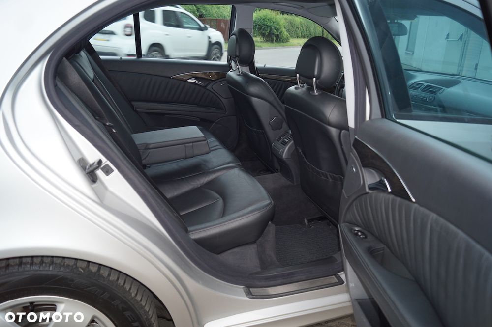 Mercedes-Benz Klasa E 200 Kompressor Automatik Avantgarde - 19