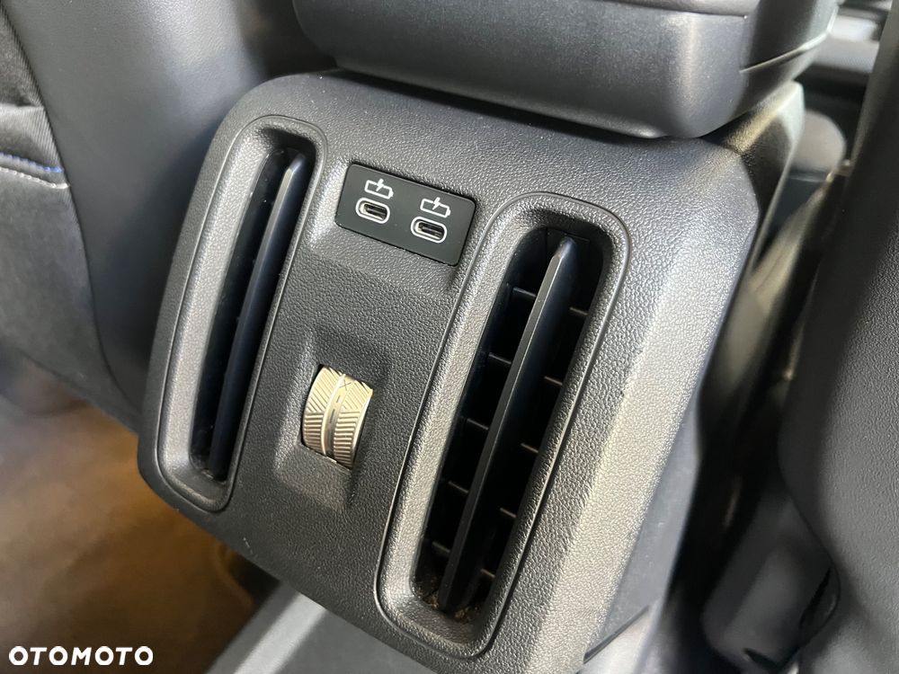 MINI Countryman C Classic Trim - 25