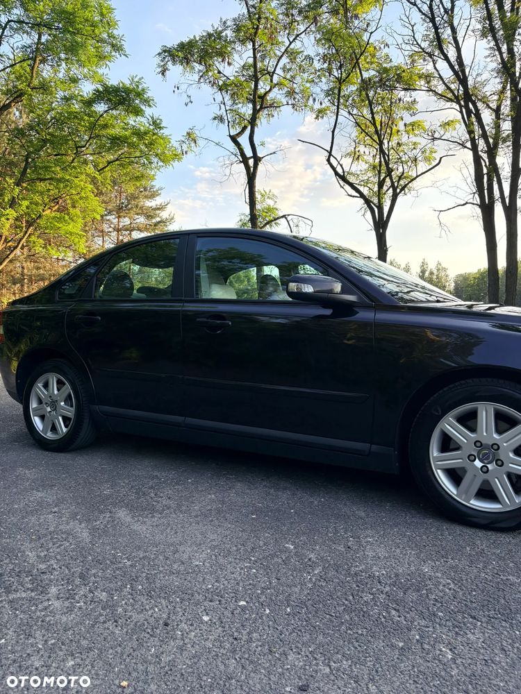 Volvo S40 2.0D Momentum - 4